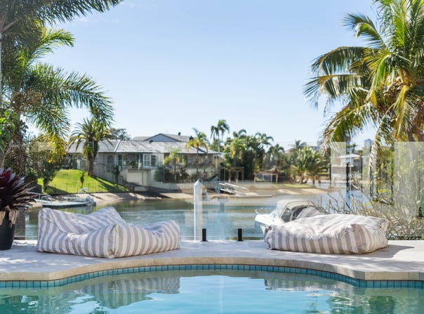 13 Balmoral Avenue, Sorrento, Qld 4217