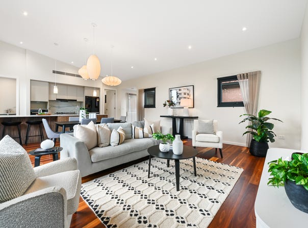 86 Railway Parade, Mortdale, NSW 2223