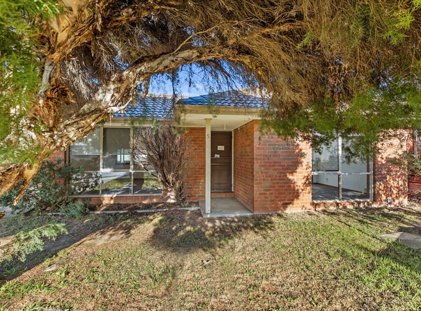5 Priestley Crescent, Seymour, Vic 3660