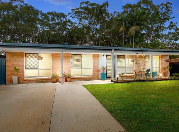 15 Quantock Court, Rochedale South, Qld 4123