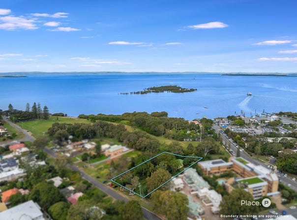 55-57 Shore Street East, Cleveland, Qld 4163