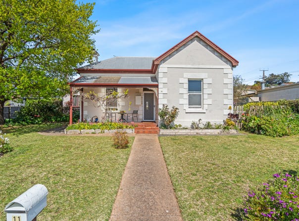 11 Amor Street, Mount Gambier, SA 5290