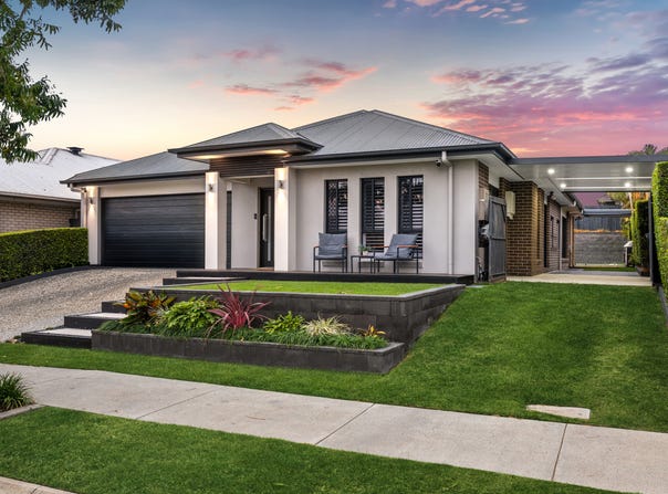 61 Harmony Crescent, South Ripley, Qld 4306