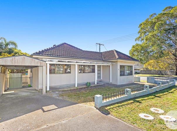 1 Moorooba Crescent, Nelson Bay, NSW 2315