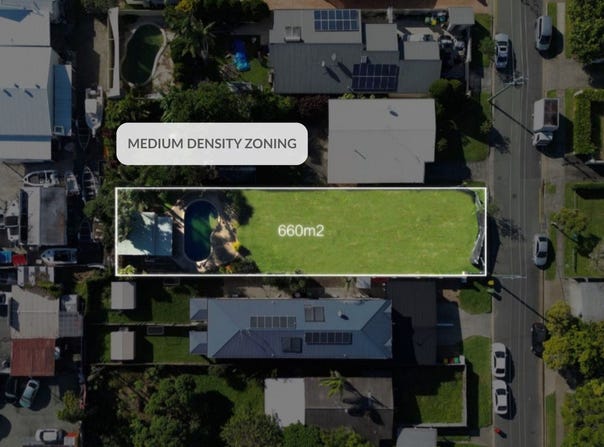 11 Nevenia Street, Labrador, Qld 4215