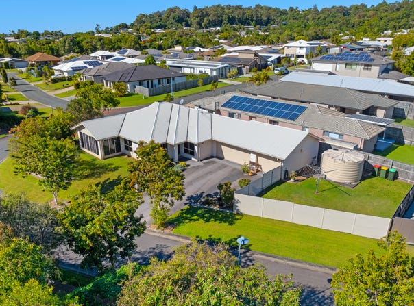 27 Waterhole Place, Bli Bli, Qld 4560