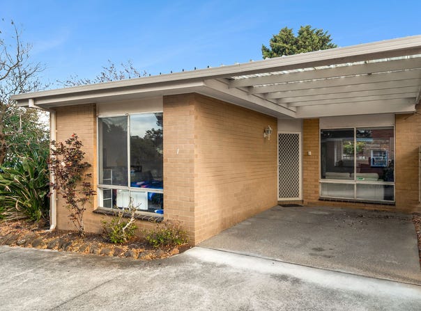 1/3 North Valley Road, Highton, Vic 3216