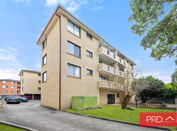 15/107 Castlereagh Street, Liverpool, NSW 2170