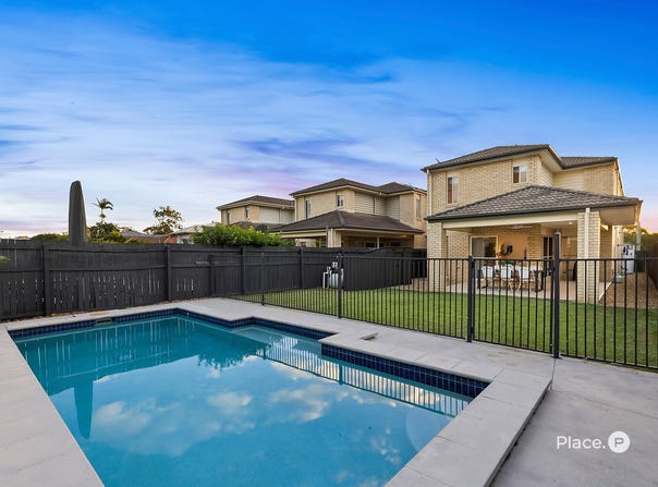 19 Brenda Street, Morningside, Qld 4170