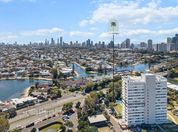 25/56 HOOKER BOULEVARD, Mermaid Waters, Qld 4218