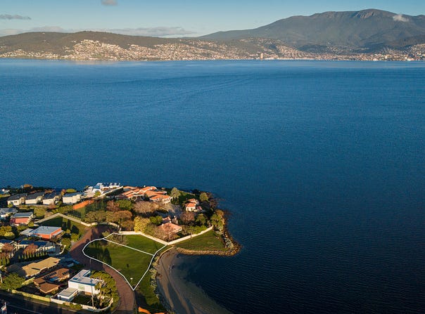 13 + 14 Howrah Point Court, Howrah, Tas 7018