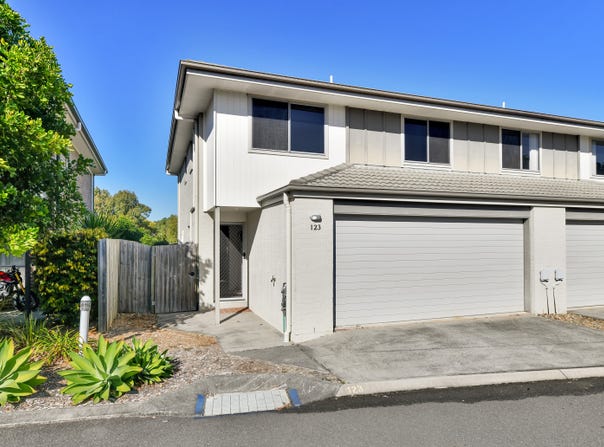 123/1 Bass court, North Lakes, Qld 4509