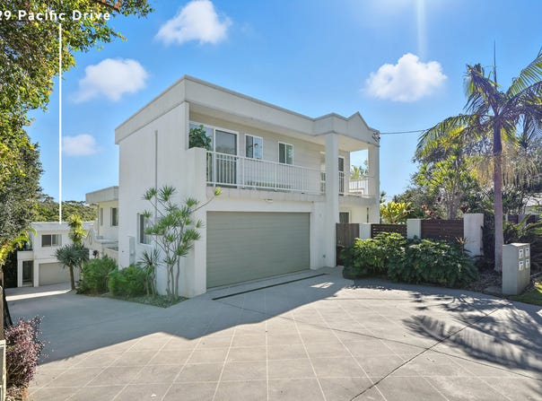 4/129 Pacific Drive, Port Macquarie, NSW 2444