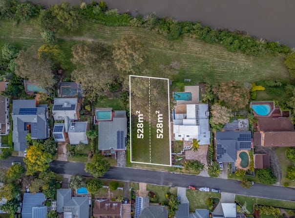 23 & 23A Mandalay Street, Fig Tree Pocket, Qld 4069