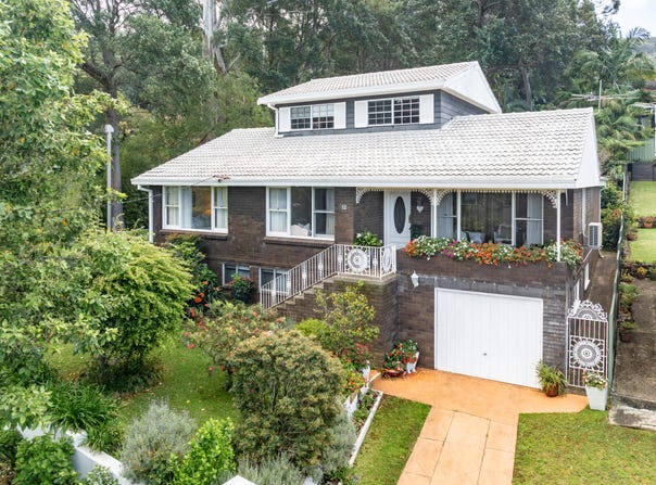 12 Deborah Avenue, Thirroul, NSW 2515