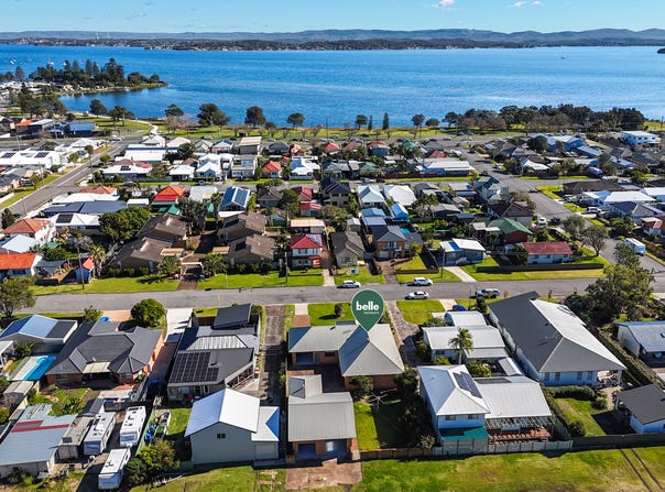6 McEwan Street, Belmont South, NSW 2280