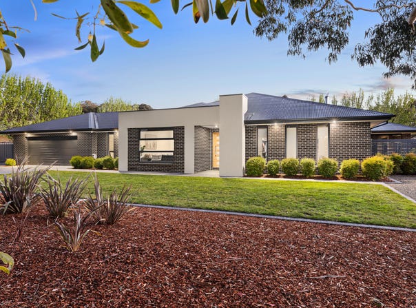 10 Longs Hill Road, Brown Hill, Vic 3350
