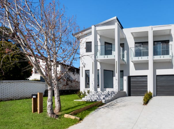 15B Akuna Avenue, Bradbury, NSW 2560