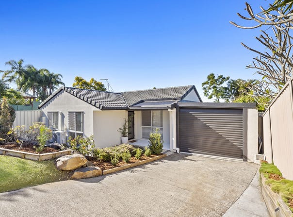 4 Remount Place, Carrara, Qld 4211