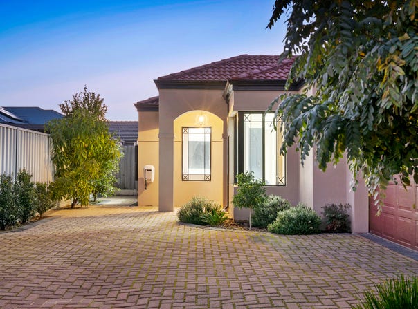 15B Horrocks Road, Booragoon, WA 6154