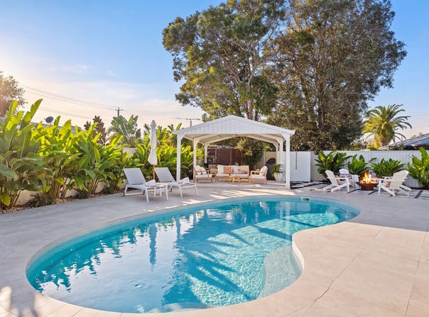 10 Celtis Court, Palm Beach, Qld 4221