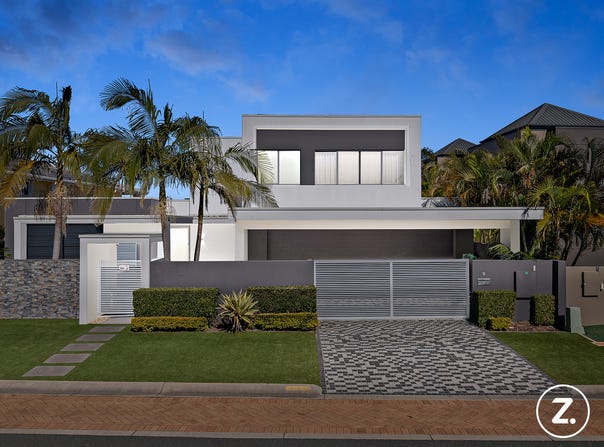 9 Royal Albert Crescent, Paradise Point, Qld 4216