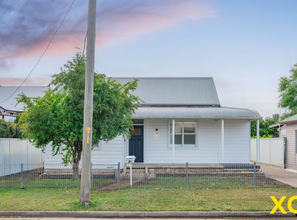 28 Elizabeth Street, Singleton, NSW 2330