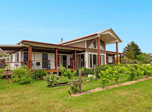11 Kerridges Road, Glen Aplin, Qld 4381
