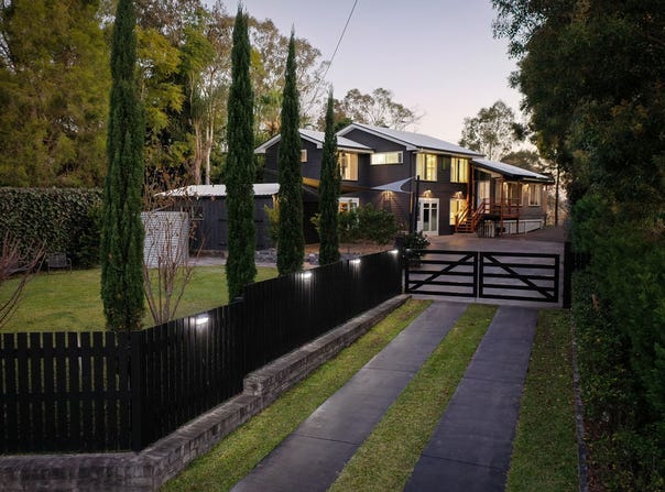 62 South Queensborough Parade, Karalee, Qld 4306
