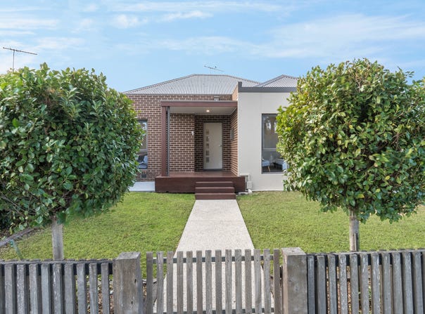1/16 Cornish Avenue, Belmont, Vic 3216