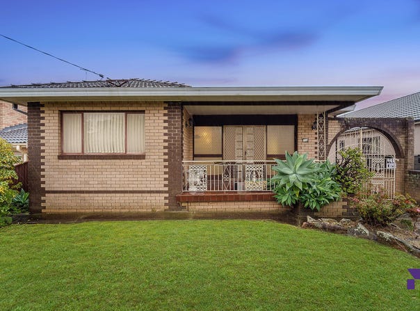 71a Banksia Road, Greenacre, NSW 2190