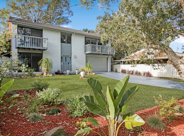7 Tarwarri Road,, Summerland Point, NSW 2259