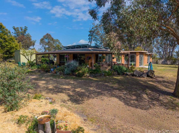 24 Invergowrie Road, Armidale, NSW 2350