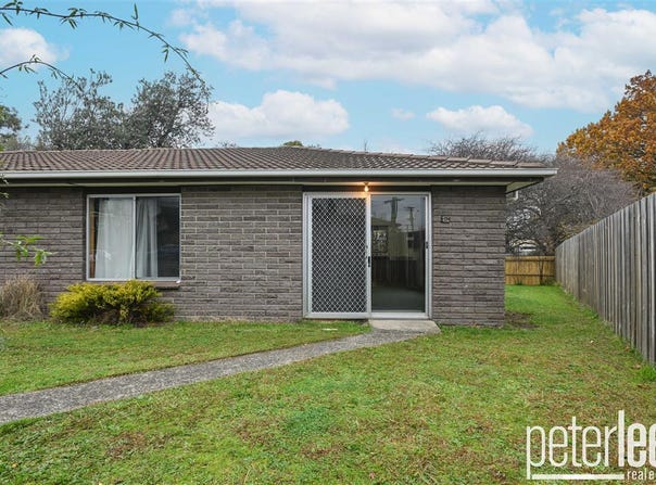 4/4 Parklands Parade, Newnham, Tas 7248