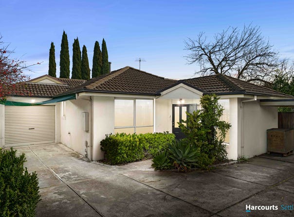 2/13 Binalong Avenue, Chadstone, Vic 3148