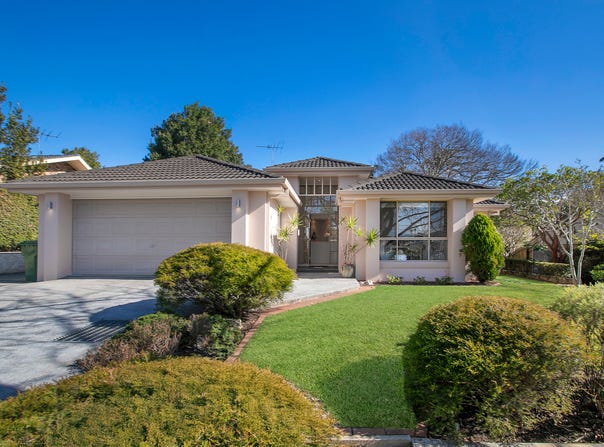 12 Kallista Avenue, St Ives, NSW 2075