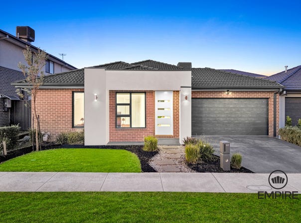 92 Athenaeum Avenue, Clyde North, Vic 3978