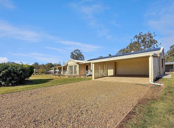 12 Haslingden Road, Lockyer Waters, Qld 4311