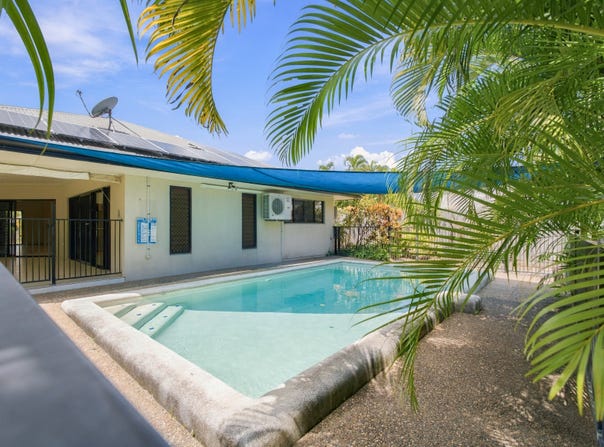 3 Mcnamara Street, Wongaling Beach, Qld 4852