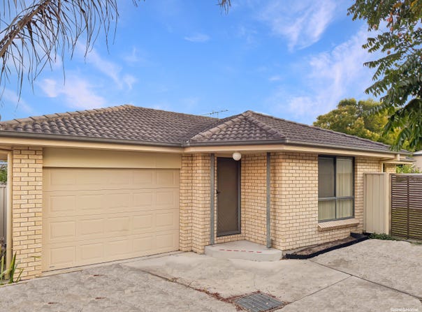 2/76 Brigantine Street, Rutherford, NSW 2320