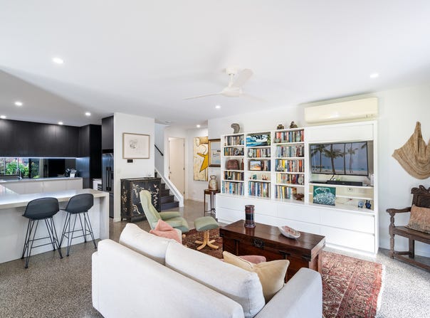 89 Russell Street, Edge Hill, Qld 4870