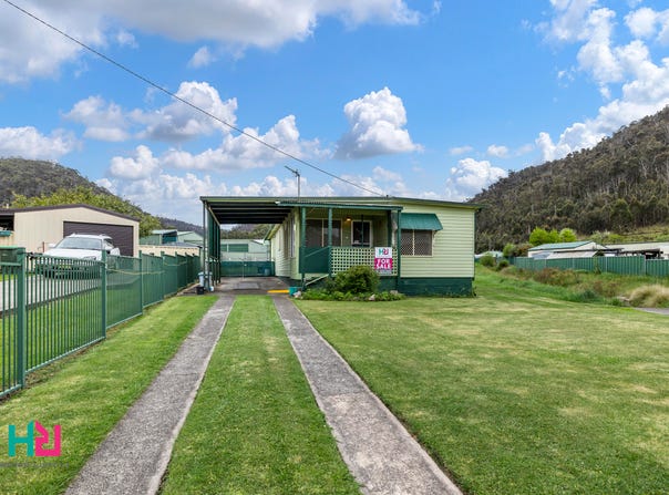 80 Sandford Avenue, Lithgow, NSW 2790