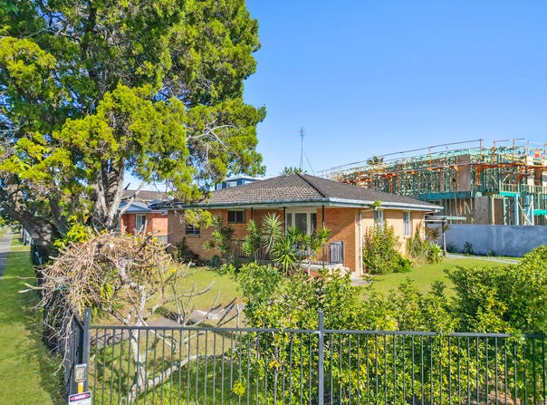 46 Philippine Parade, Palm Beach, Qld 4221