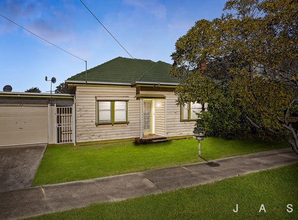 5 Howard Street, Maidstone, Vic 3012