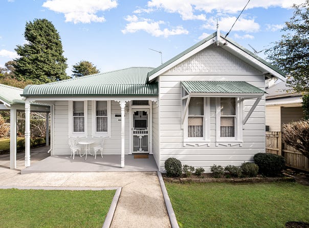 111 Cascade Street, Katoomba, NSW 2780