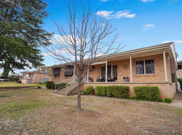 1 Berowra Street, Cowra, NSW 2794