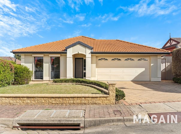 4 Autumn Court, Woodcroft, SA 5162