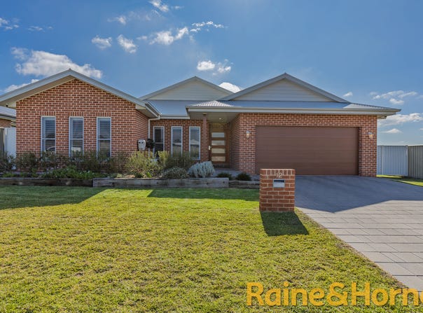 12 Kirkwood Place, Dubbo, NSW 2830