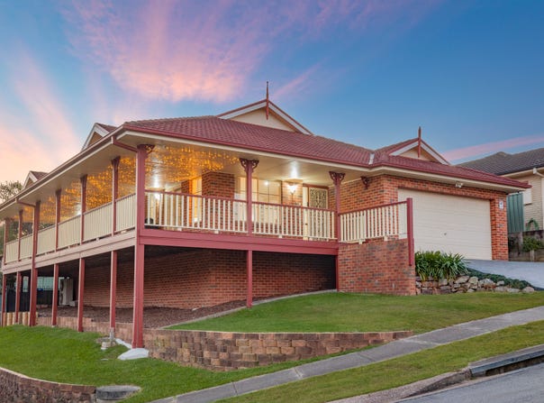 4 Tartan Place, Fletcher, NSW 2287