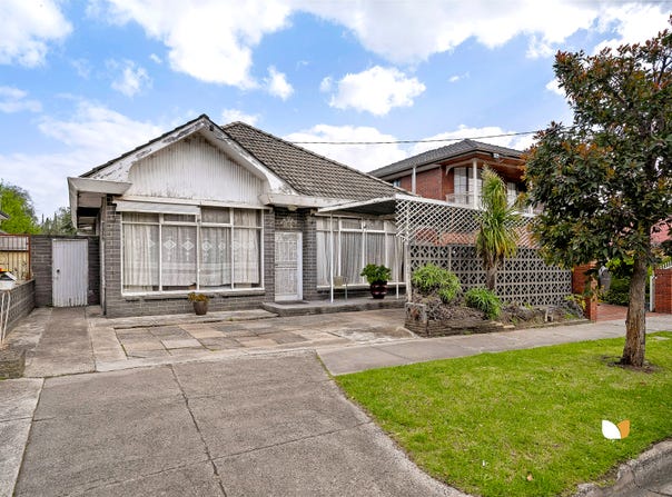 63 Brewster Street, Essendon, Vic 3040